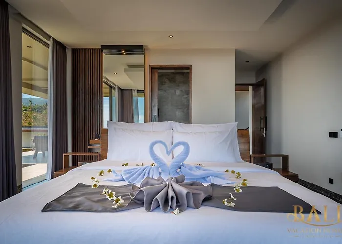 The Luxury 5br In Lovina! Stunning Outlook! Ferienhaus