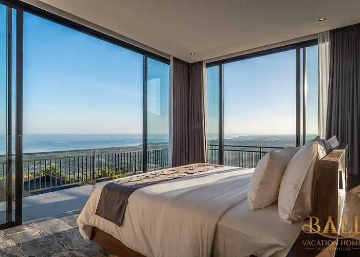 The Luxury 5br In Lovina! Stunning Outlook! Ferienhaus Lovina