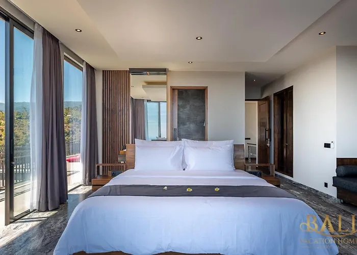 The Luxury 5br In Lovina! Stunning Outlook! Ferienhaus *