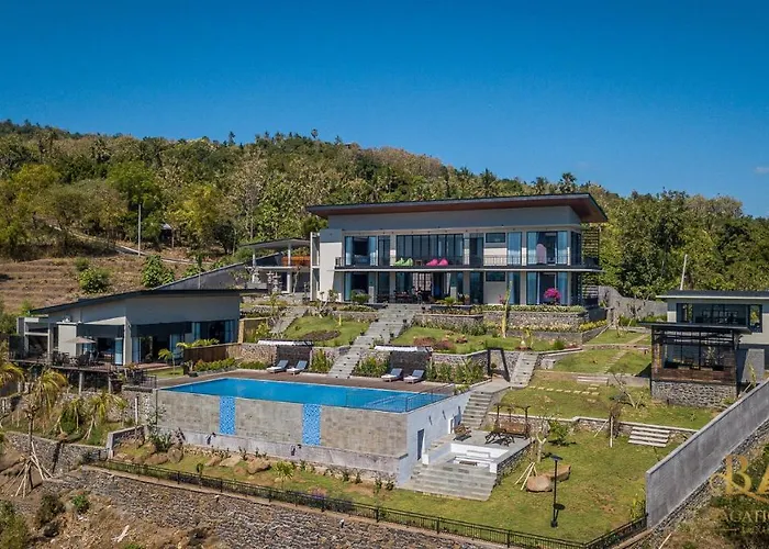 The Luxury 5br In Lovina! Stunning Outlook! * Lovina