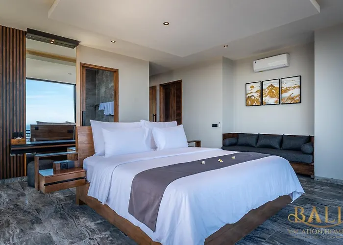 The Luxury 5br In Lovina! Stunning Outlook! Ferienhaus *