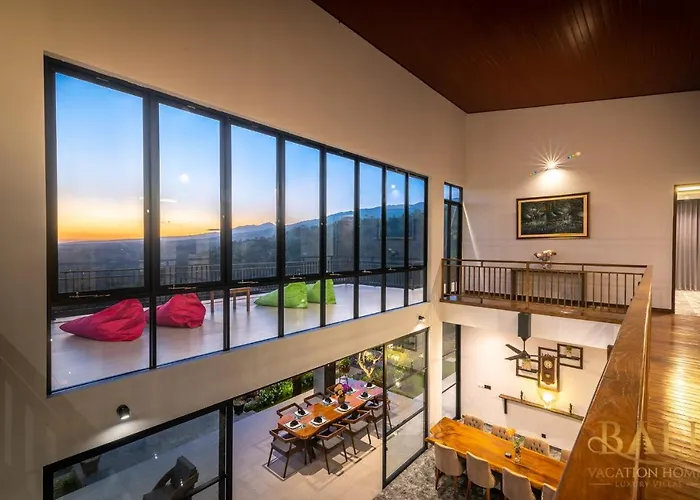 The Luxury 5br In Lovina! Stunning Outlook! Ferienhaus