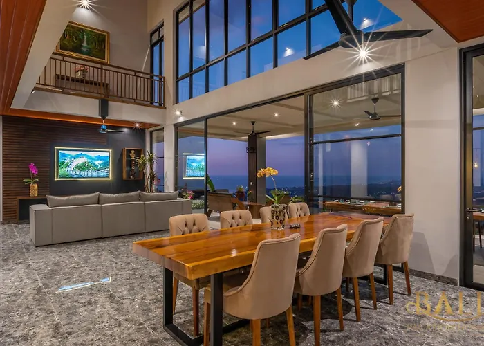 The Luxury 5br In Lovina! Stunning Outlook!