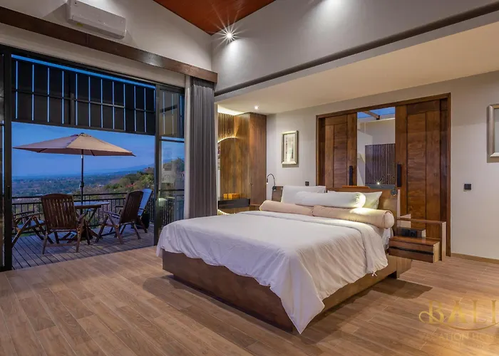 The Luxury 5br In Lovina! Stunning Outlook! *